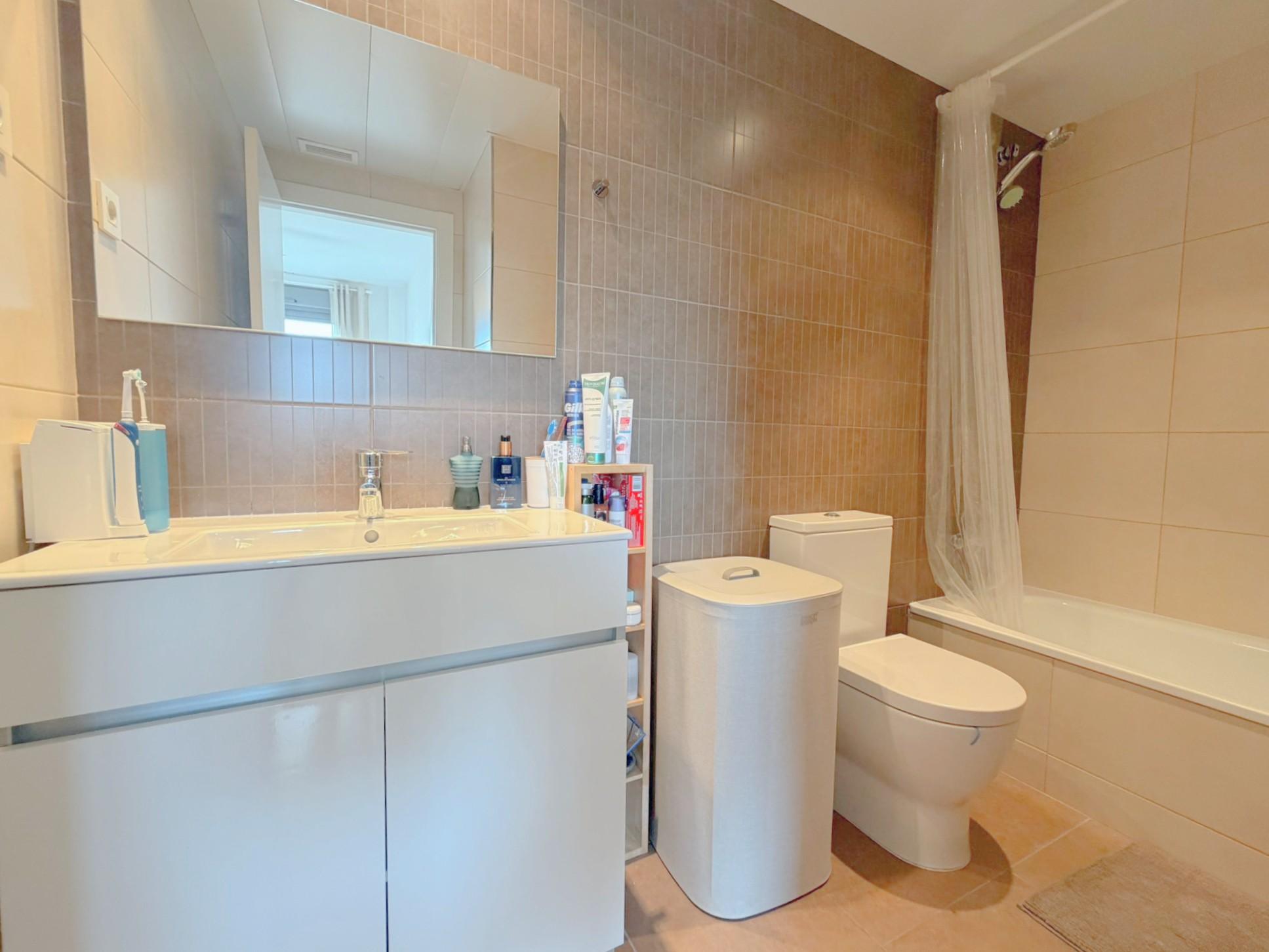 Imagen 5 Piso en venta en Hospitalet De Llobregat L´ / Junto C/ Santa Eulalia, Can Trinxet