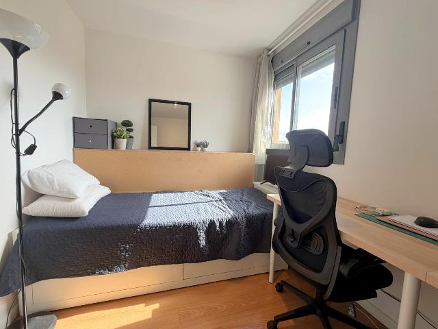 Imagen 24 Inmueble 302254 - Piso en venta en Hospitalet De Llobregat (L´) / Junto C/ Santa Eulalia, Can Trinxet