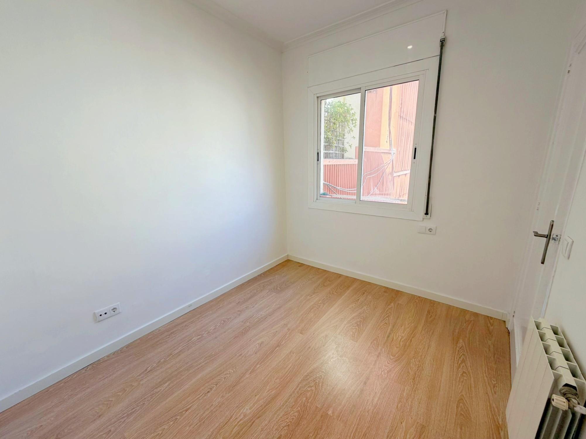 Imagen 4 Piso en venta en Hospitalet De Llobregat L´ / Junto Mercado Santa Eulalia