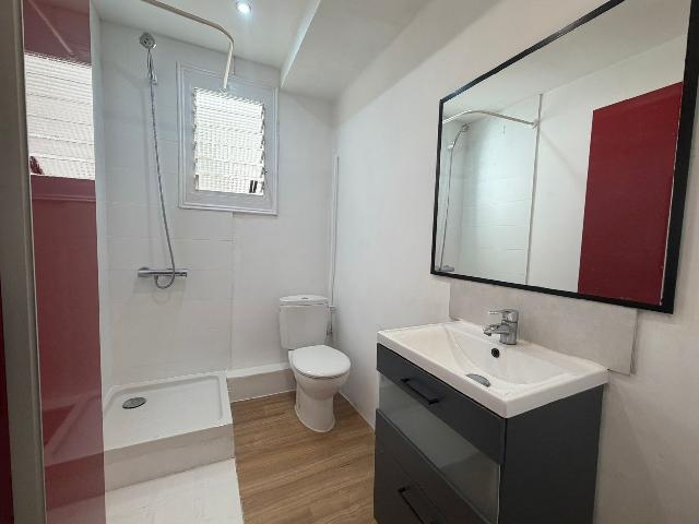 Imagen 33 Inmueble 302358 - Piso en venta en Hospitalet De Llobregat (L´) / Junto Mercado Santa Eulalia