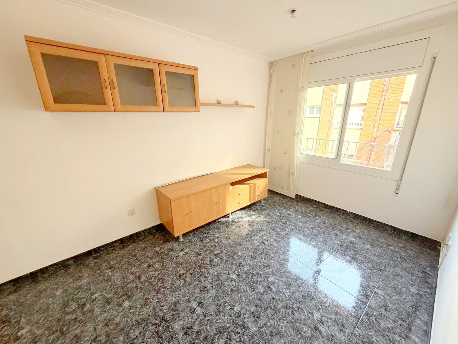 Imagen 7 Piso en venta en Prat De Llobregat El / Junto Ctra. de la Marina