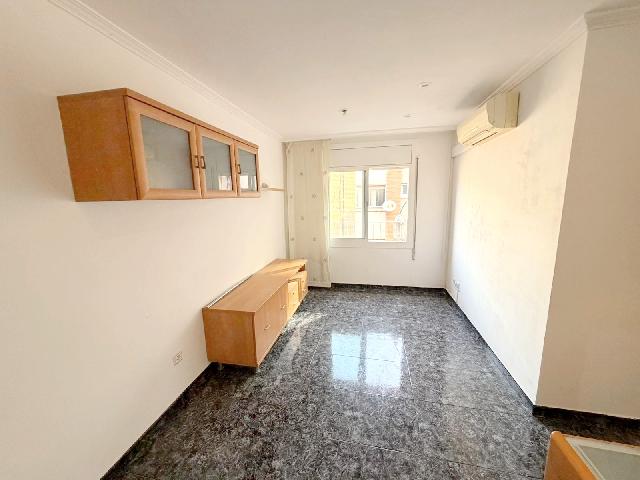 Imagen 6 Inmueble 302585 - Piso en venta en Prat De Llobregat (El) / Junto Ctra. de la Marina