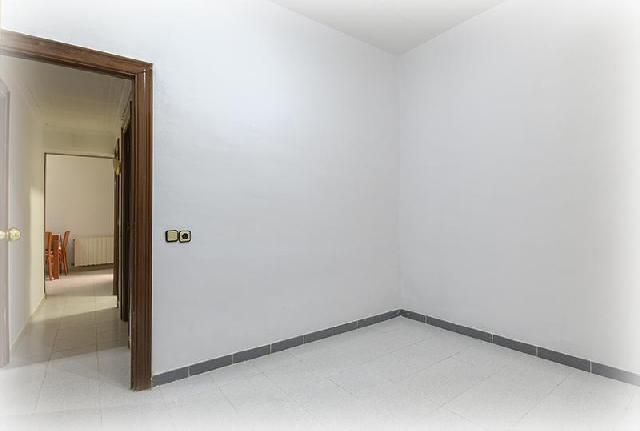 Imagen 10 Inmueble 303204 - Piso en venta en Hospitalet De Llobregat (L´) / Junto Metro Pubilla Cases