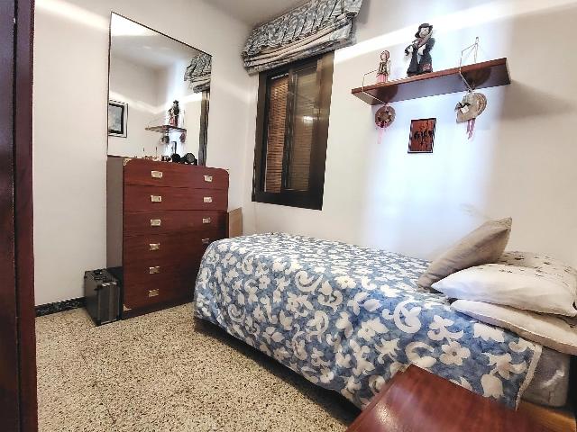 Imagen 36 Inmueble 303215 - Piso en venta en Hospitalet De Llobregat (L´) / Junto Avda. Torrente Gornal