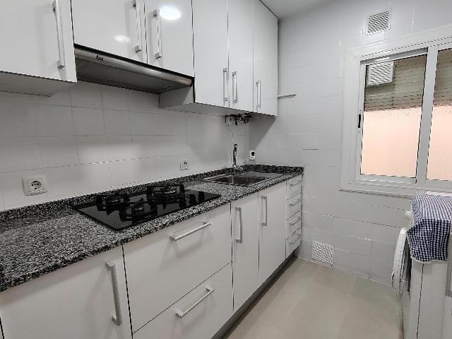 Imagen 9 Inmueble 303230 - Piso en venta en Hospitalet De Llobregat (L´) / Junto metro  L5 Can Vidalet