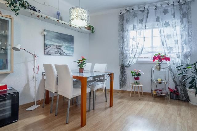 Imagen 3 Inmueble 303244 - Ático en venta en Hospitalet De Llobregat (L´) / Muy próximo al Centre Comercial Finestrelles