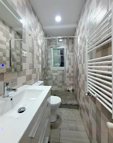 Imagen 17 Inmueble 303313 - Piso en venta en Hospitalet De Llobregat (L´) / Junto Metro L1 Santa Eulalia