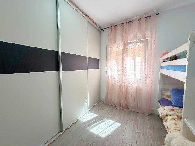 Imagen 22 Inmueble 303313 - Piso en venta en Hospitalet De Llobregat (L´) / Junto Metro L1 Santa Eulalia