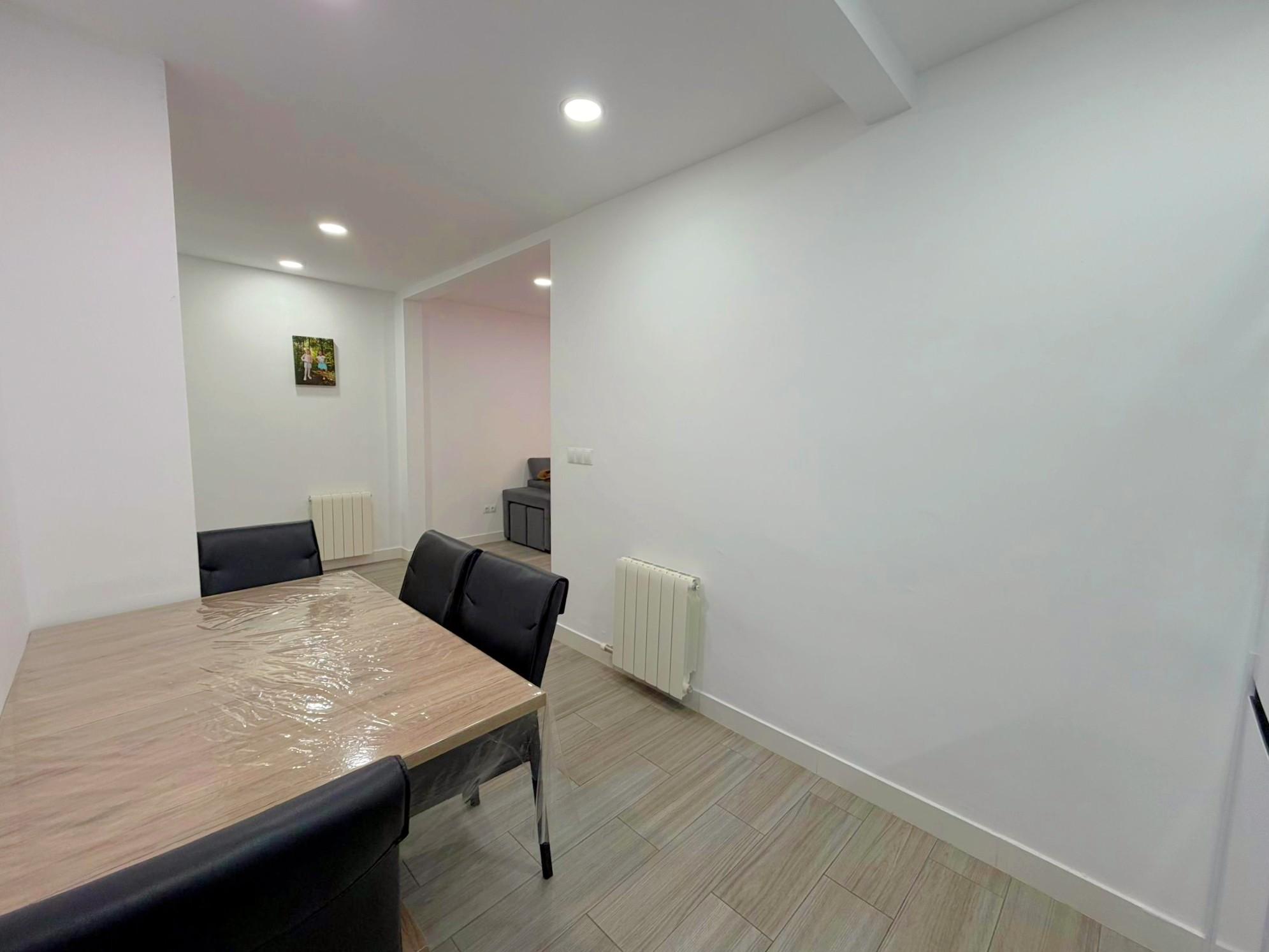 Imagen 12 Piso en venta en Hospitalet De Llobregat L´ / Junto Metro L1 Santa Eulalia
