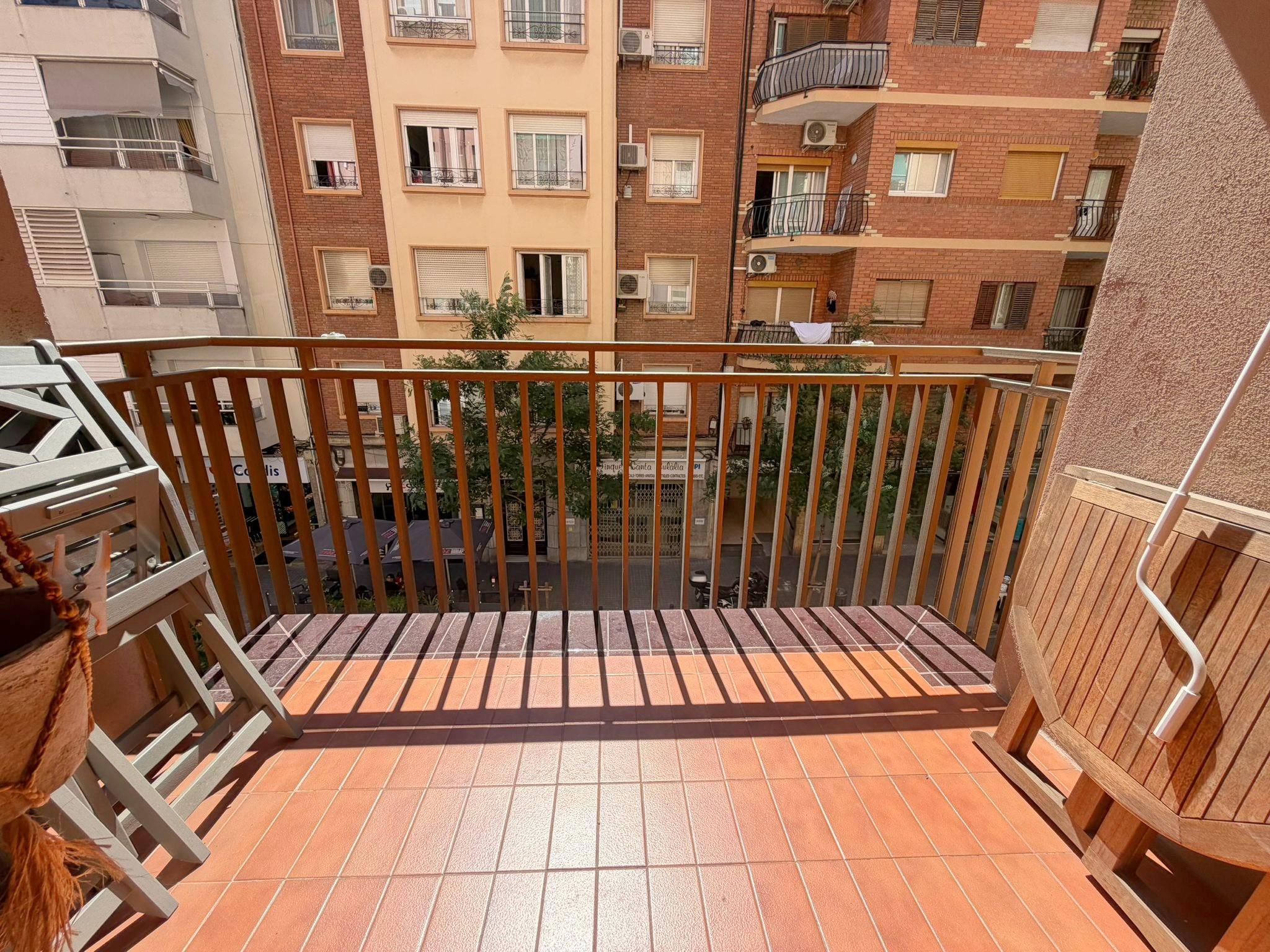 Imagen 2 Piso en venta en Hospitalet De Llobregat L´ / Junto Mercado Santa Eulalia