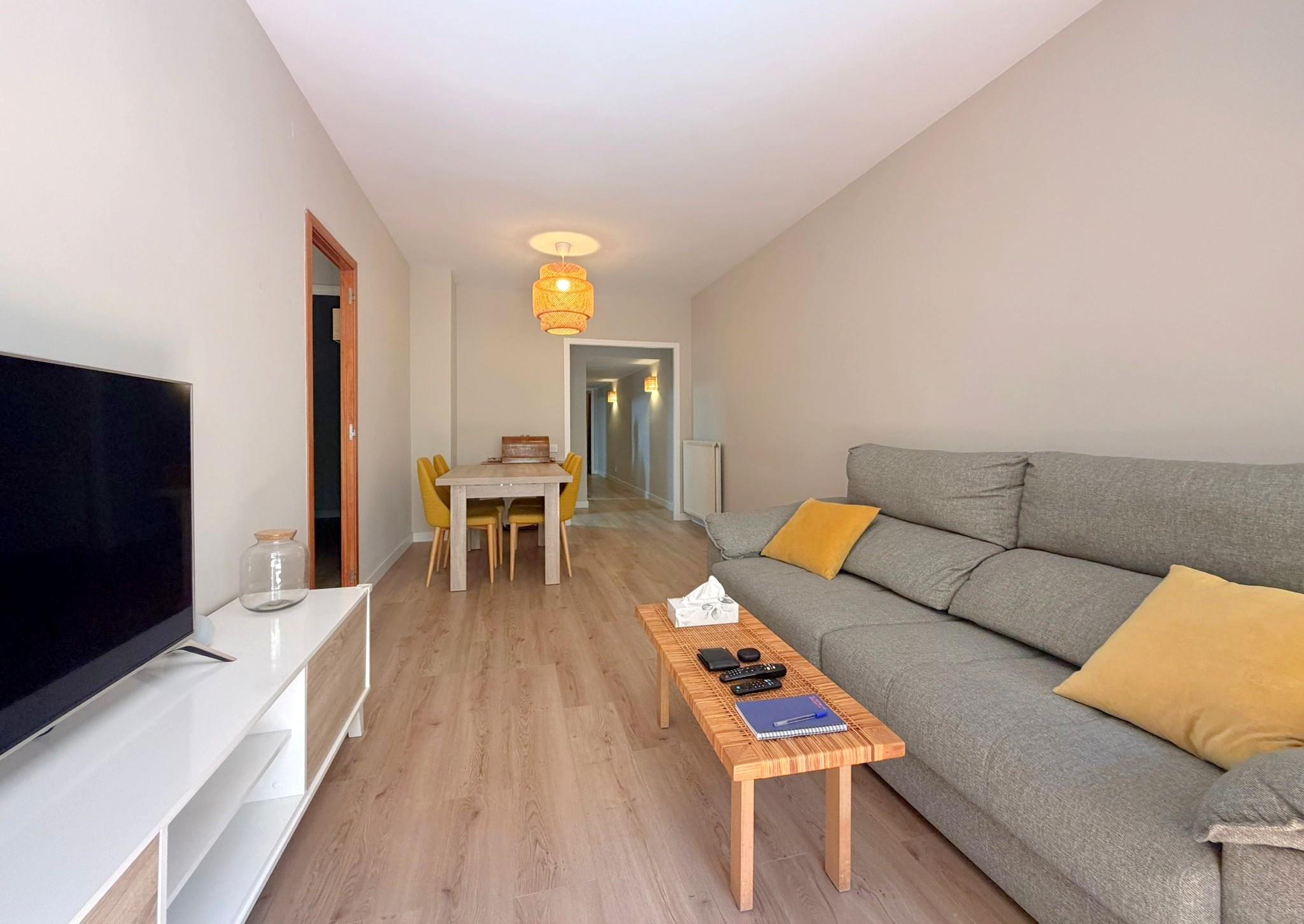 Imagen 6 Piso en venta en Hospitalet De Llobregat L´ / Junto Mercado Santa Eulalia