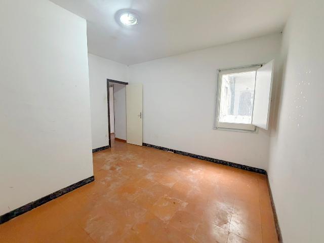 Imagen 17 Inmueble 303720 - Piso en venta en Hospitalet De Llobregat (L´) / Junto Mercado Santa Eulalia