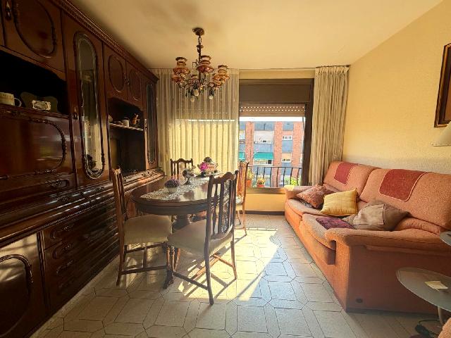 Imagen 7 Inmueble 304452 - Piso en venta en Hospitalet De Llobregat (L´) / Junto Avda. Enric Prat de la Riba