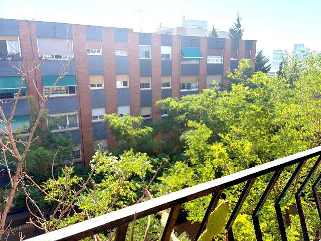 Imagen 12 Inmueble 304452 - Piso en venta en Hospitalet De Llobregat (L´) / Junto Avda. Enric Prat de la Riba
