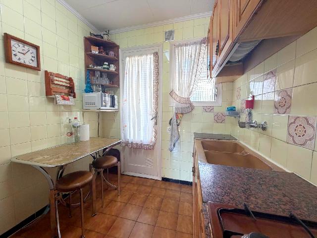 Imagen 15 Inmueble 304452 - Piso en venta en Hospitalet De Llobregat (L´) / Junto Avda. Enric Prat de la Riba