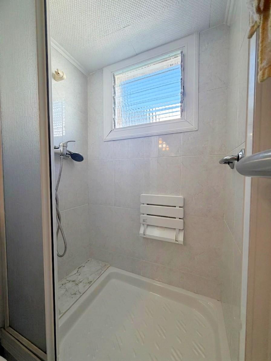 Imagen 18 Piso en venta en Hospitalet De Llobregat L´ / Junto Avda. Enric Prat de la Riba
