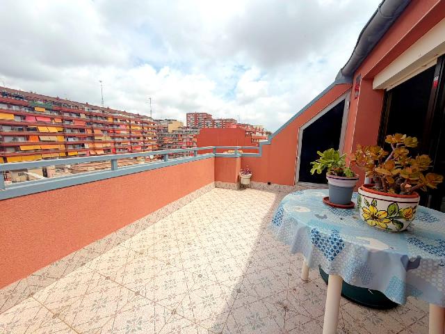 Imagen 9 Inmueble 304566 - Ático en venta en Hospitalet De Llobregat (L´) / Calle Santa Eulàlia / Jacint Verdaguer