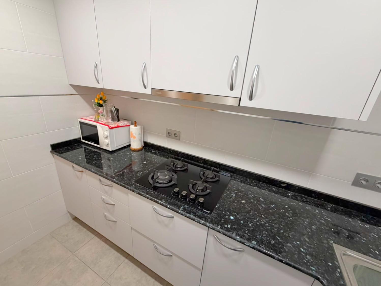 Imagen 7 Planta Baja en venta en Prat De Llobregat El / Junto Avda. Verge de Montserrat