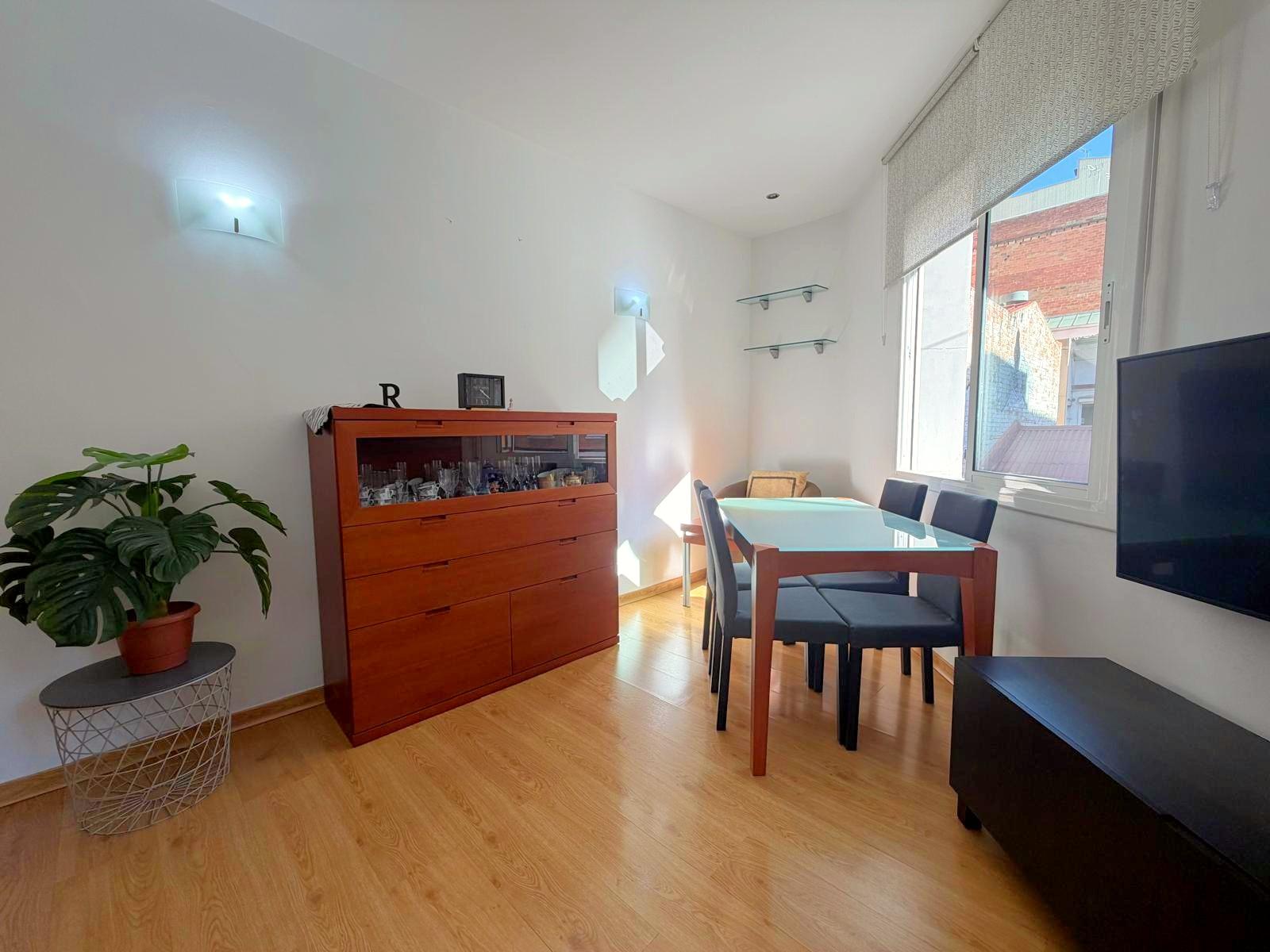 Imagen 7 Piso en venta en Hospitalet De Llobregat L´ / Junto Mercado Collblanc