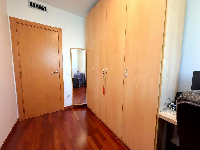 Imagen 28 Inmueble 305921 - Piso en venta en Hospitalet De Llobregat (L´) / Junto C/ Santa Eulalia