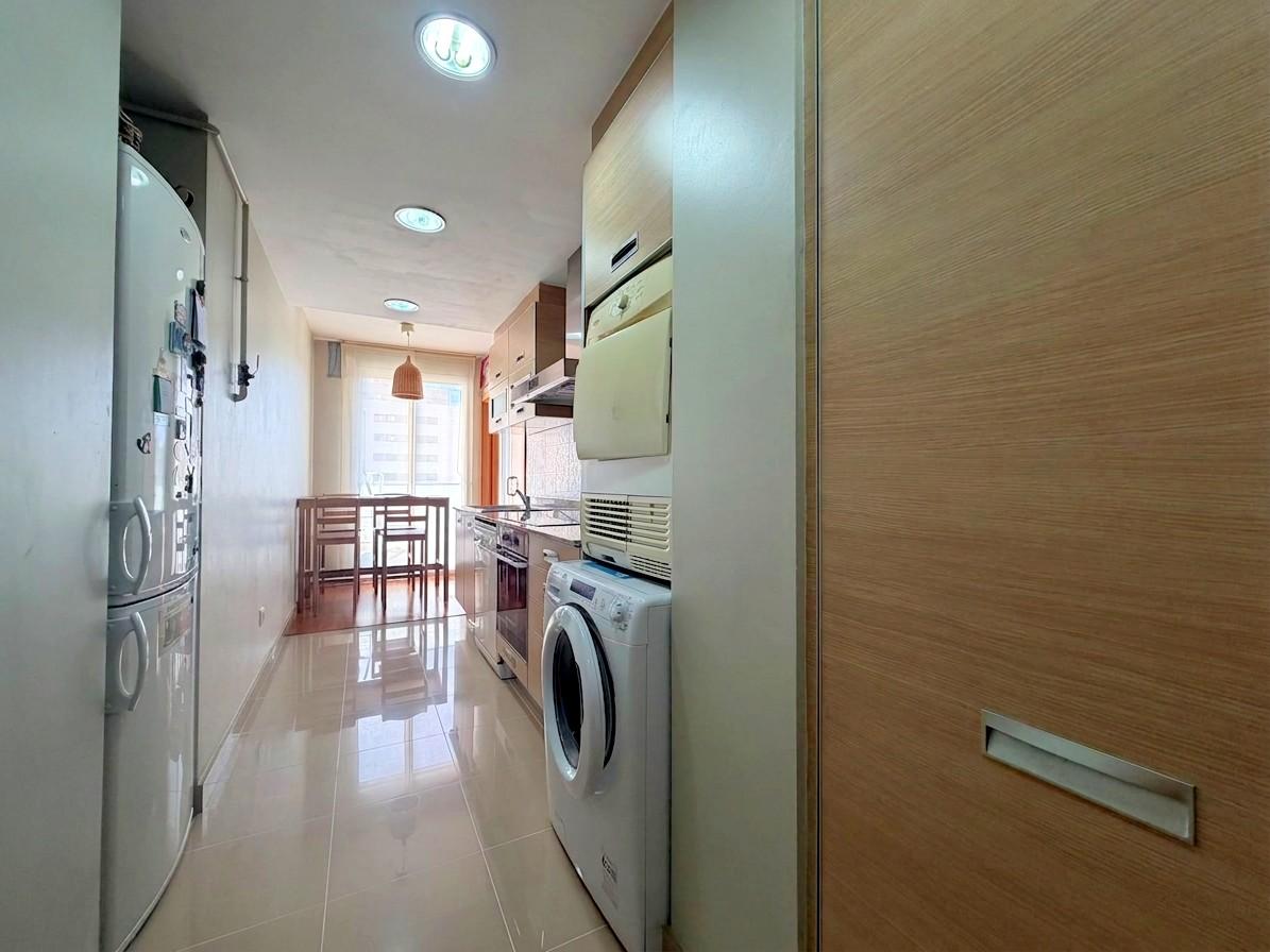Imagen 18 Piso en venta en Hospitalet De Llobregat L´ / Junto C/ Santa Eulalia