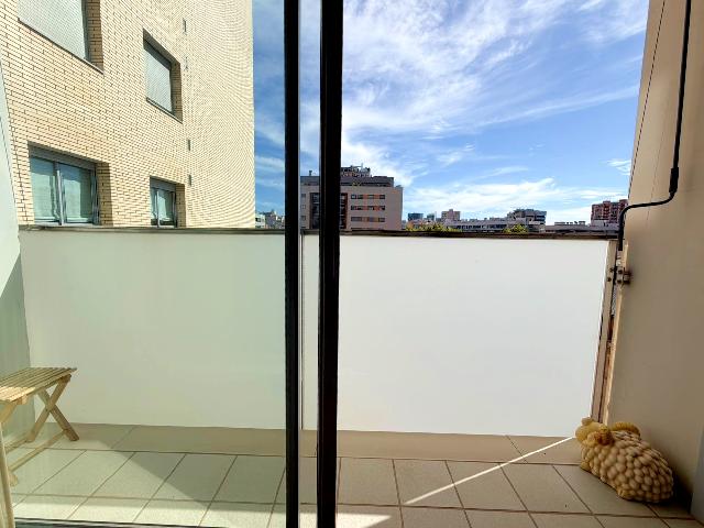 Imagen 2 Inmueble 305921 - Piso en venta en Hospitalet De Llobregat (L´) / Junto C/ Santa Eulalia