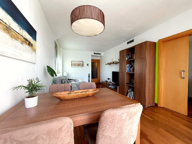 Imagen 15 Inmueble 305921 - Piso en venta en Hospitalet De Llobregat (L´) / Junto C/ Santa Eulalia