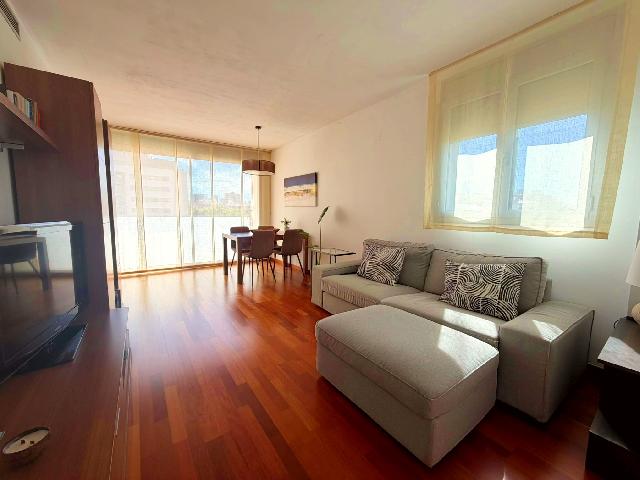 Imagen 12 Inmueble 305921 - Piso en venta en Hospitalet De Llobregat (L´) / Junto C/ Santa Eulalia
