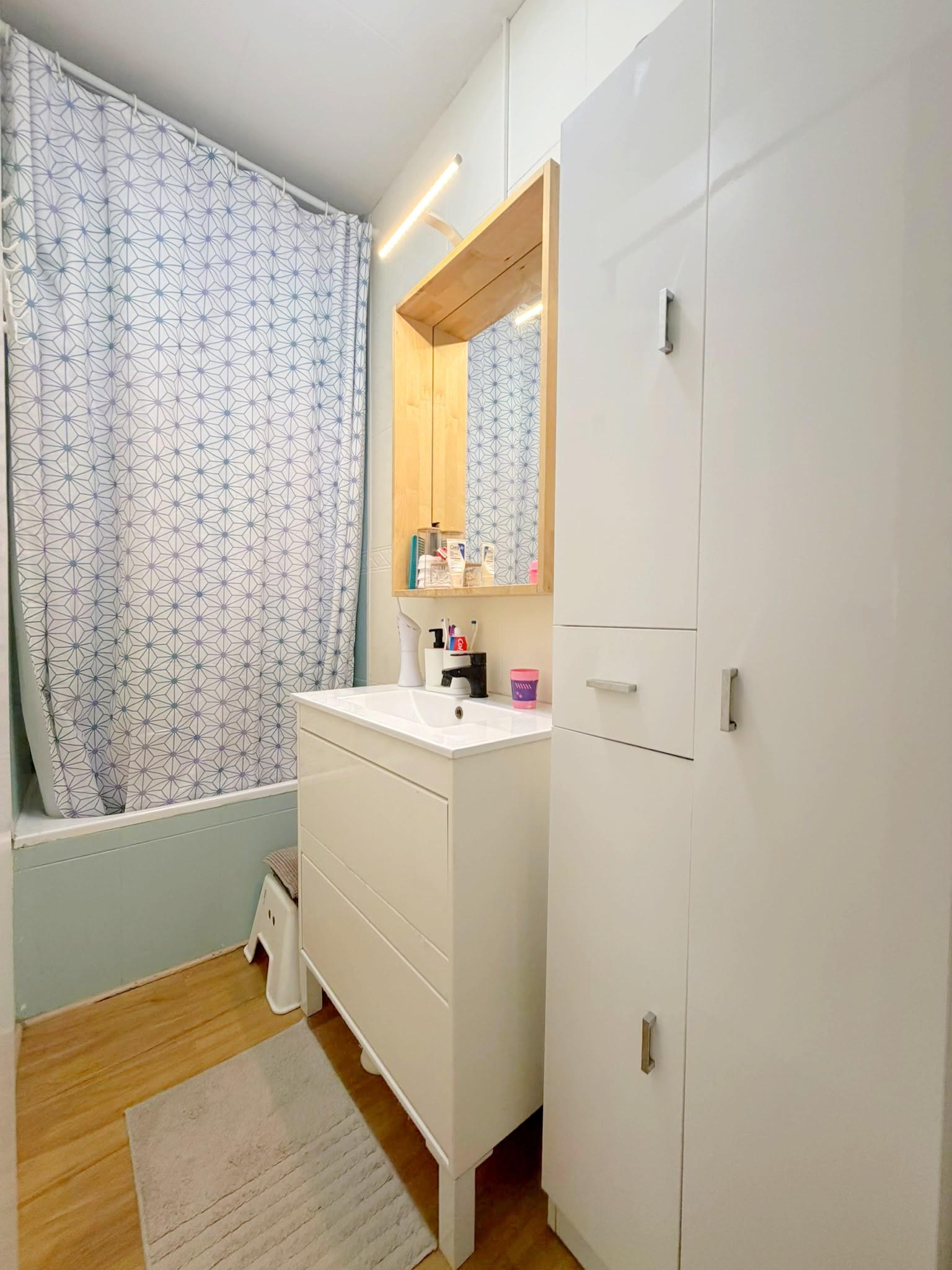 Imagen 19 Piso en venta en Hospitalet De Llobregat L´ / Junto metro La Torrassa
