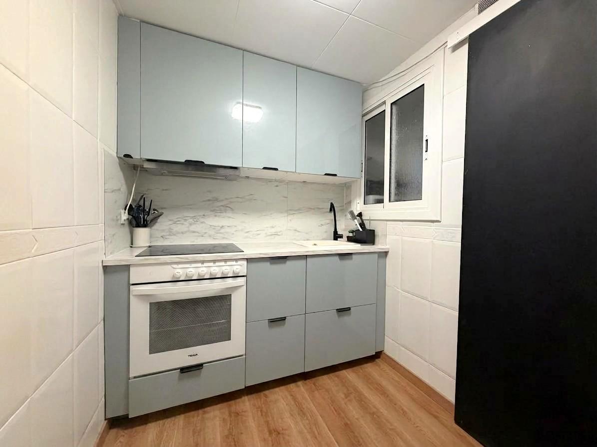 Imagen 18 Piso en venta en Hospitalet De Llobregat L´ / Junto metro La Torrassa