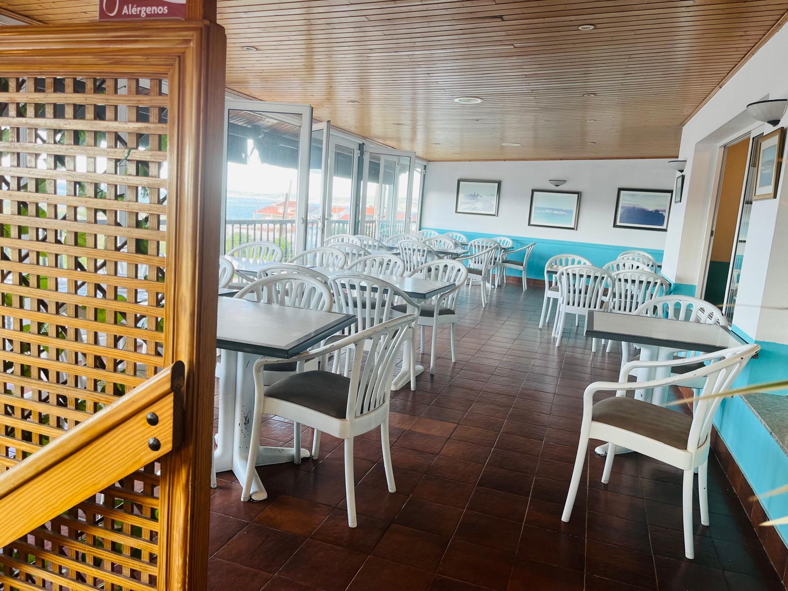 Imagen 3 Local Comercial en venta en Sanxenxo / Entre la playa de A Lanzada y la playa de Foxos 