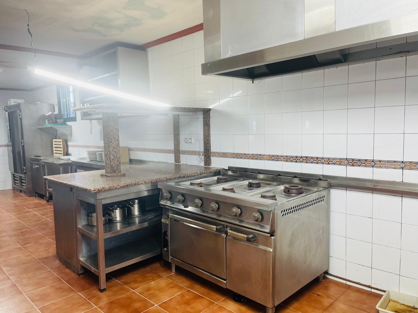 Imagen 9 Local Comercial en venta en Sanxenxo / Entre la playa de A Lanzada y la playa de Foxos 