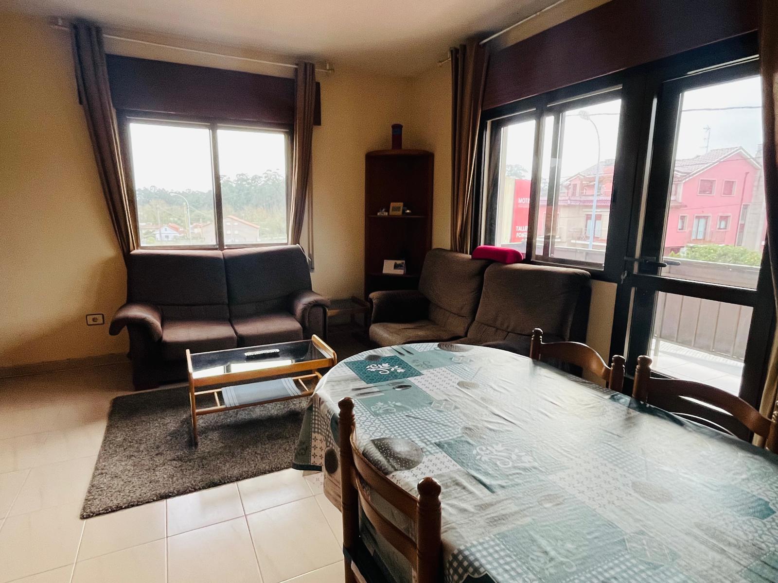 Imagen 4 Apartamento en venta en Sanxenxo / Próximo a playas, restaurantes, bares, farmacia. 