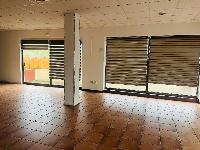 Imagen 4 Inmueble 300823 - Local Comercial en venta en Sanxenxo / Carretera de la Vichona