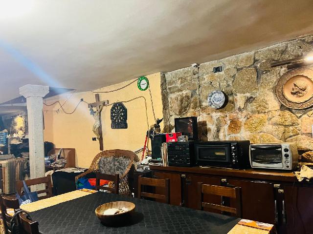 Imagen 5 Inmueble 301059 - Casa Pareada en venta en Vilagarcía De Arousa / Próximo a la farmacia de la zona