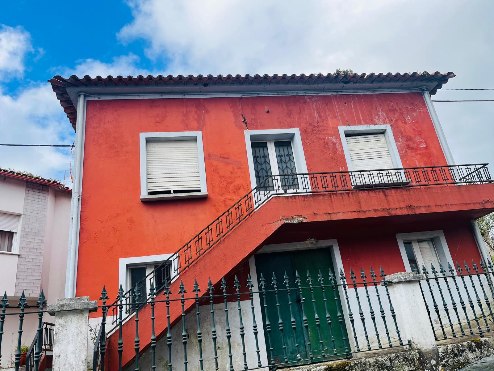 Imagen 3 Casa Aislada en venta en Vilagarcía De Arousa / Cerca de Carrefour, tienda de motos y bicis