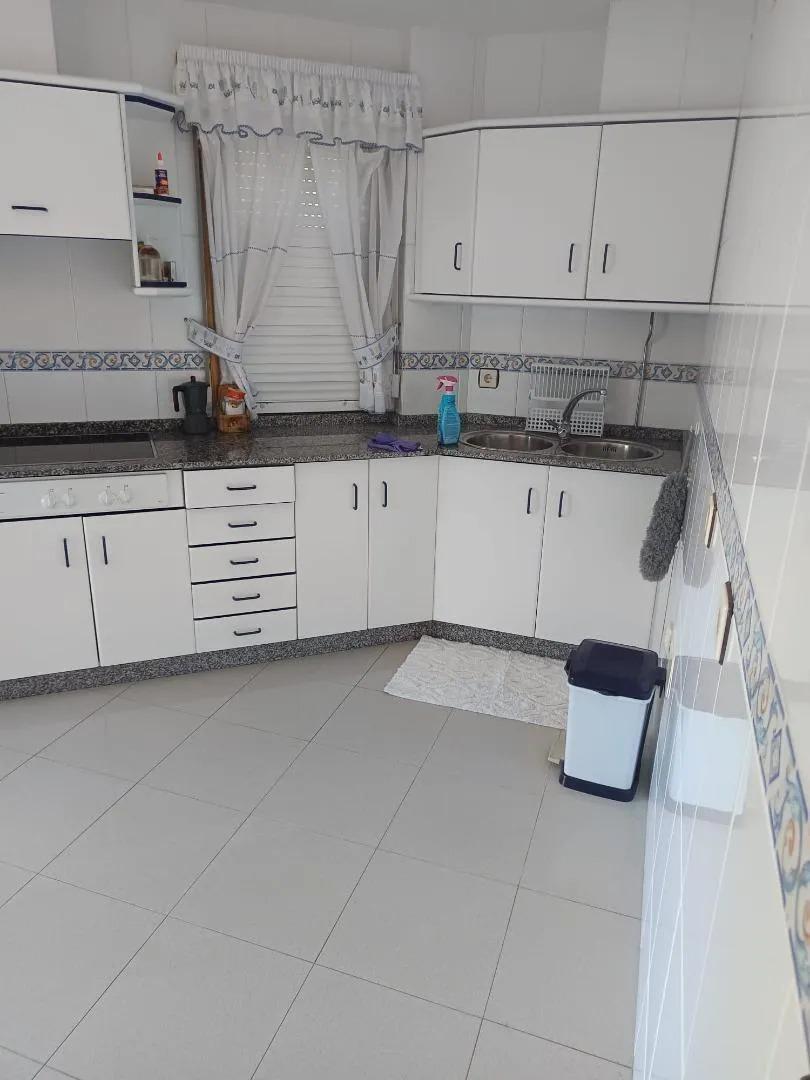 Imagen 4 Apartamento en venta en Sanxenxo / Cerca de Correos, plaza de abastos, cafeterías  