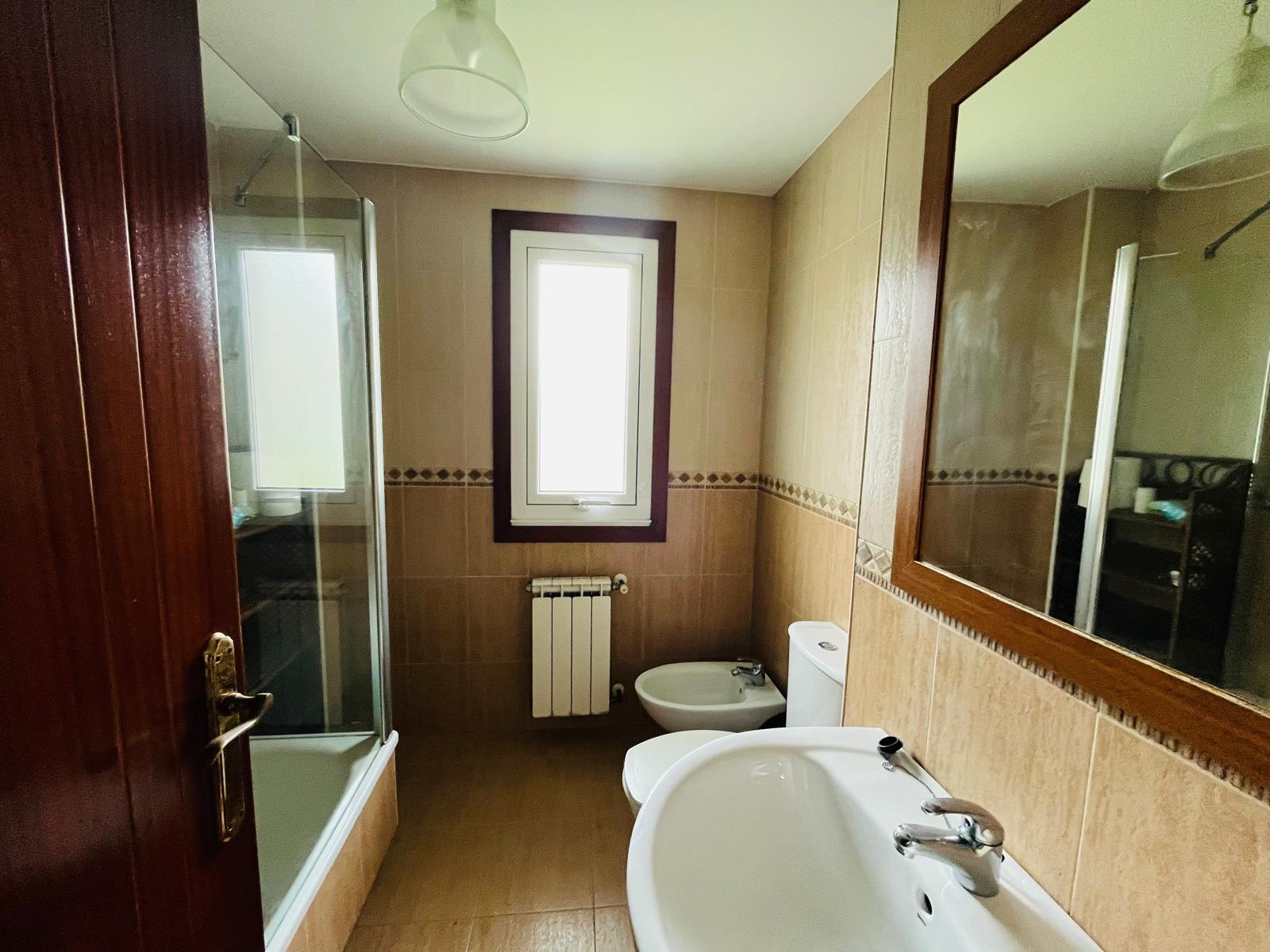 Imagen 17 Apartamento en venta en Pontevedra / Cerca del Supermercado Froiz