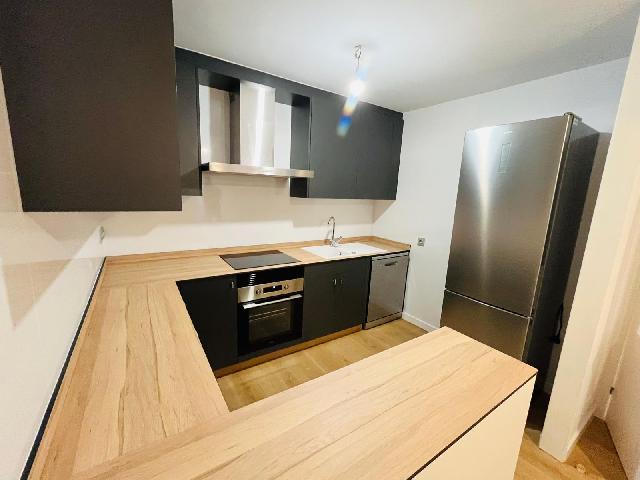Imagen 2 Inmueble 303441 - Apartamento en venta en Vilagarcía De Arousa / Centro de Vilagarcía. Cerca de todos los se...