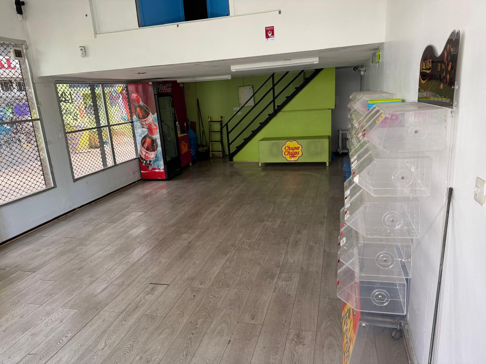 Imagen 5 Local Comercial en venta en Vitoria-gasteiz / Juana Jugan , 1 Gazalbide