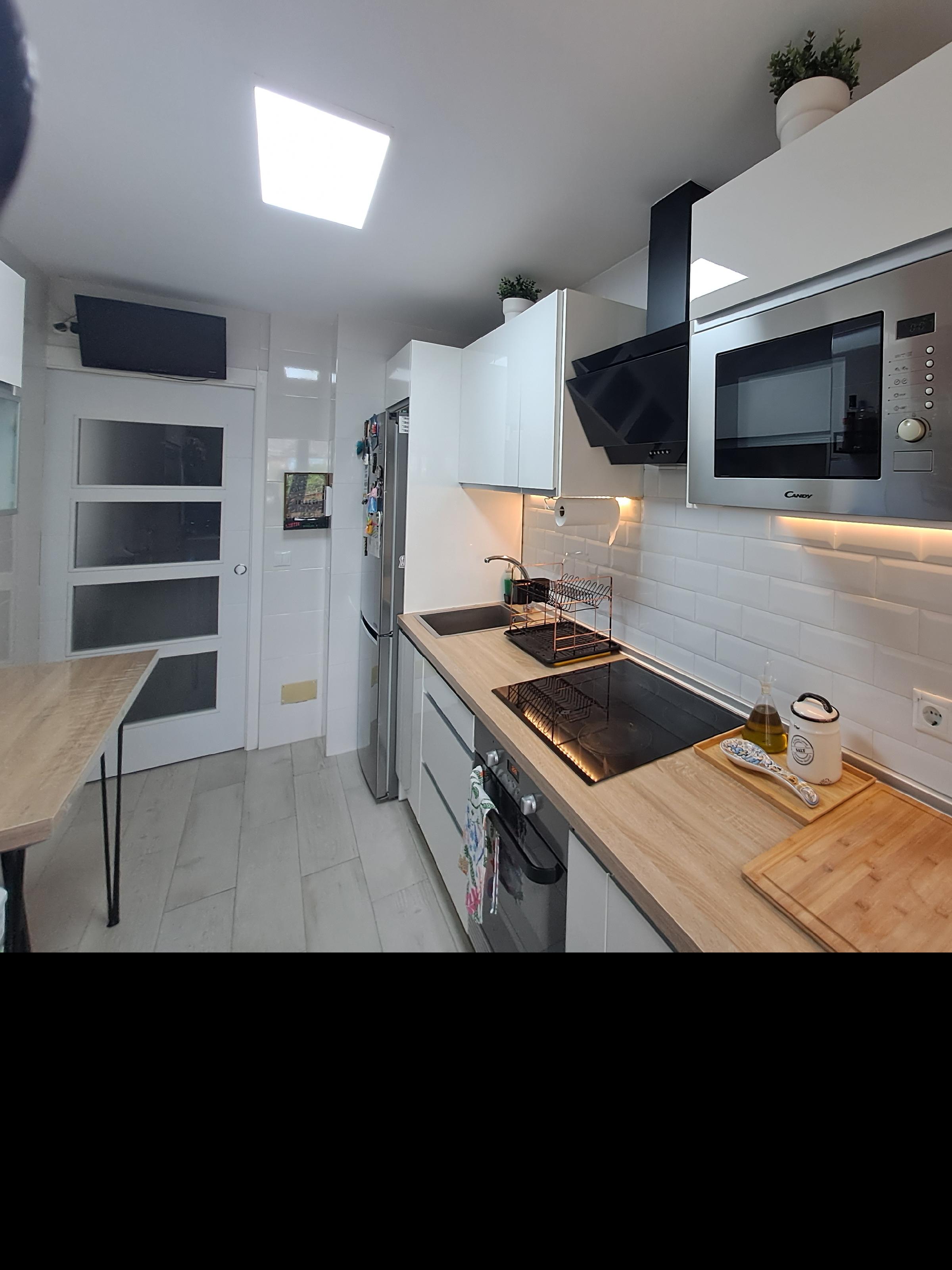 Imagen 8 Apartamento en venta en Vitoria-gasteiz / Zona consolidada y con todos los servicios necesarios