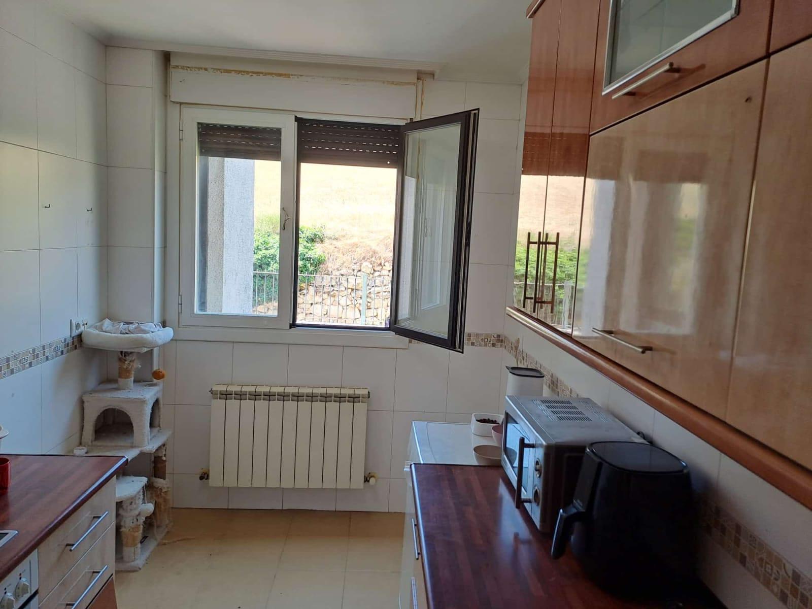 Imagen 13 Piso en venta en Condado De Treviño / Piso con parcela de 70 m2