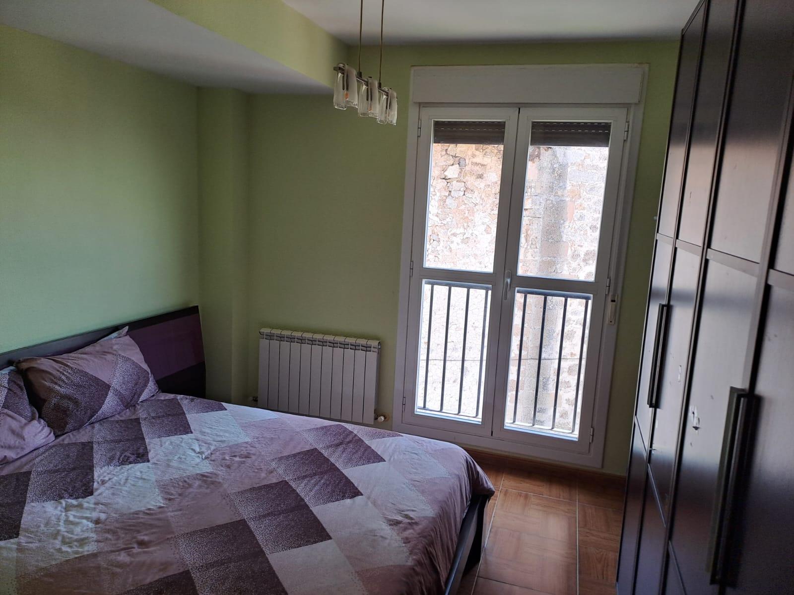 Imagen 4 Piso en venta en Condado De Treviño / Piso con parcela de 70 m2