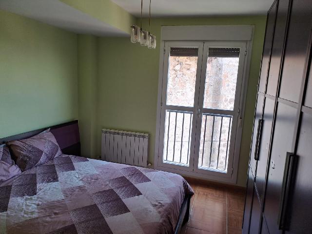 Imagen 4 Inmueble 303758 - Piso en venta en Condado De Treviño / Piso con parcela de 70 m2