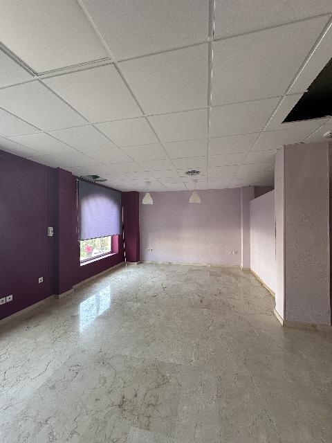 Imagen 1 Inmueble 290847 - Local Comercial en alquiler en Garrucha / Al lado del centro de salud y de la calle Mayor.