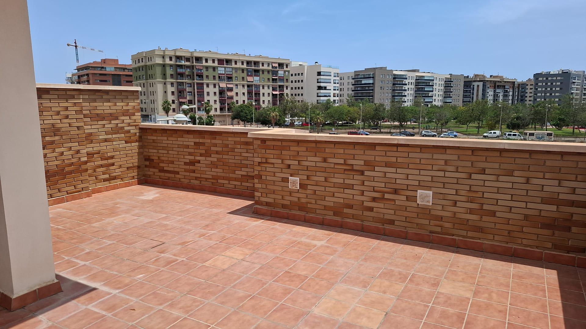 Imagen 15 Dúplex en venta en Almería /  Vega de Aca,todos los servicios cerca.A mts.del estadio