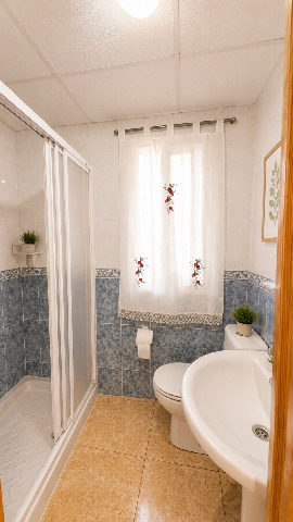 Imagen 16 Inmueble 297299 - Apartamento en venta en Garrucha / En Calle Buenavista, en casco urbano del pueblo.