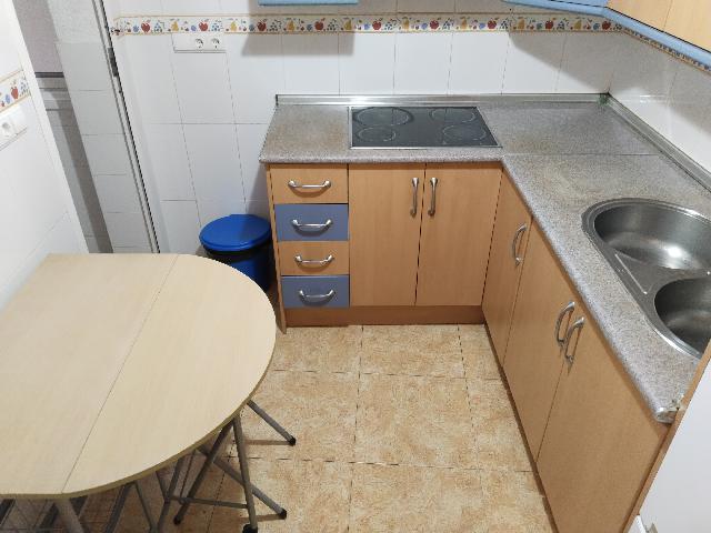 Imagen 8 Inmueble 297299 - Apartamento en venta en Garrucha / En Calle Buenavista, en casco urbano del pueblo.