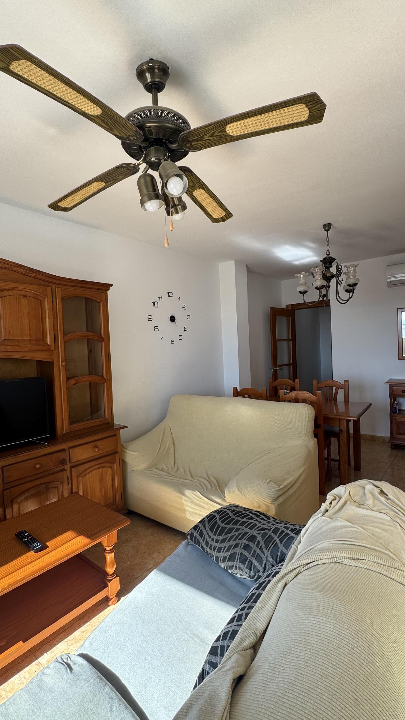 Imagen 4 Apartamento en venta en Garrucha / En Calle Buenavista, en casco urbano del pueblo.