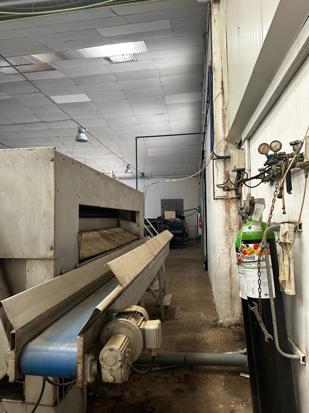 Imagen 12 Local Industrial en venta en Murcia / Nave industrial en zona de fácil acceso en Murcia.